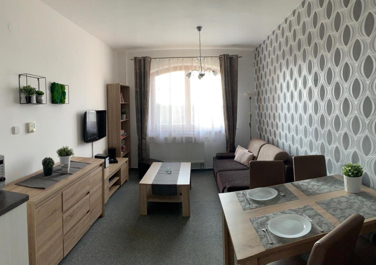 Cosy Apartment In An Excellent Location Vel'ka Lomnica Exterior photo